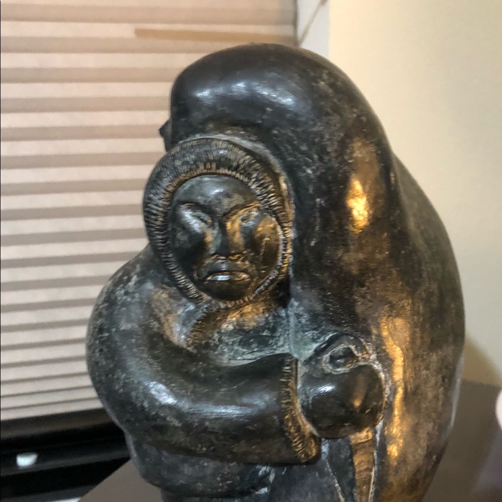 Vintage Wolf Original carved soapstone statue. Bear Eskimo Embrace.